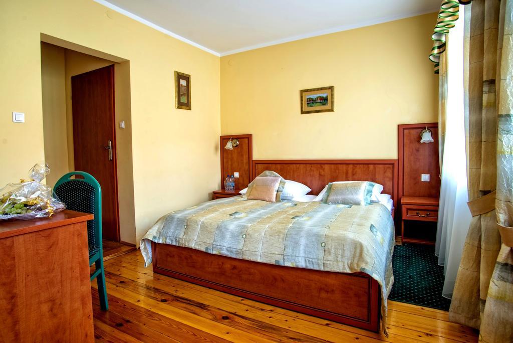 גניזנו Hotel Adalbertus חדר תמונה